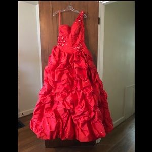Red prom dress